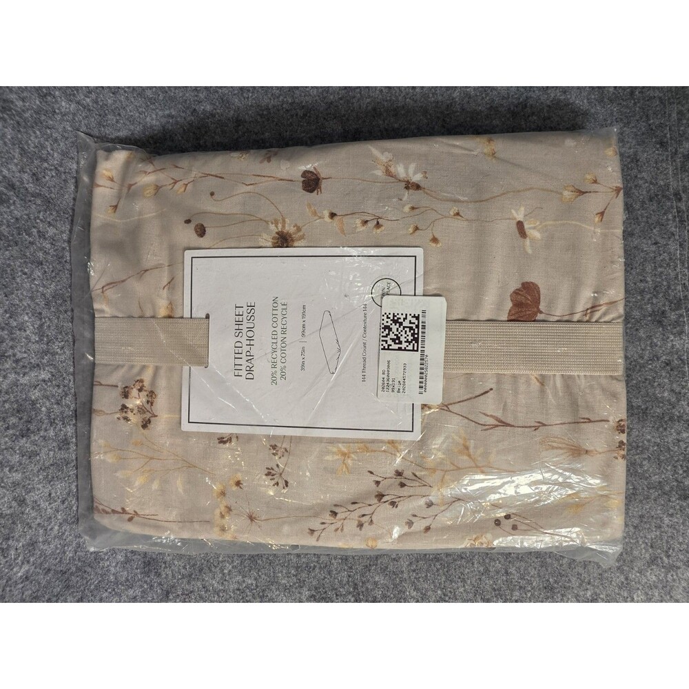 H&M Twin Fitted Sheet Floral Beige 39x75" – New